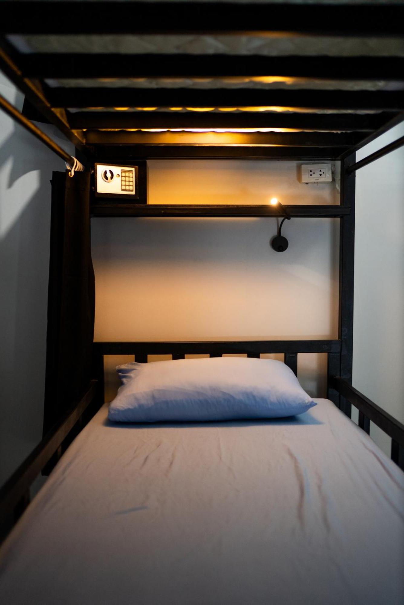 Bad Monkey Samui Hostel チャウエン エクステリア 写真